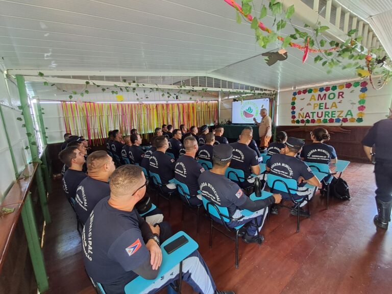 Formação com guardas da GAMA
